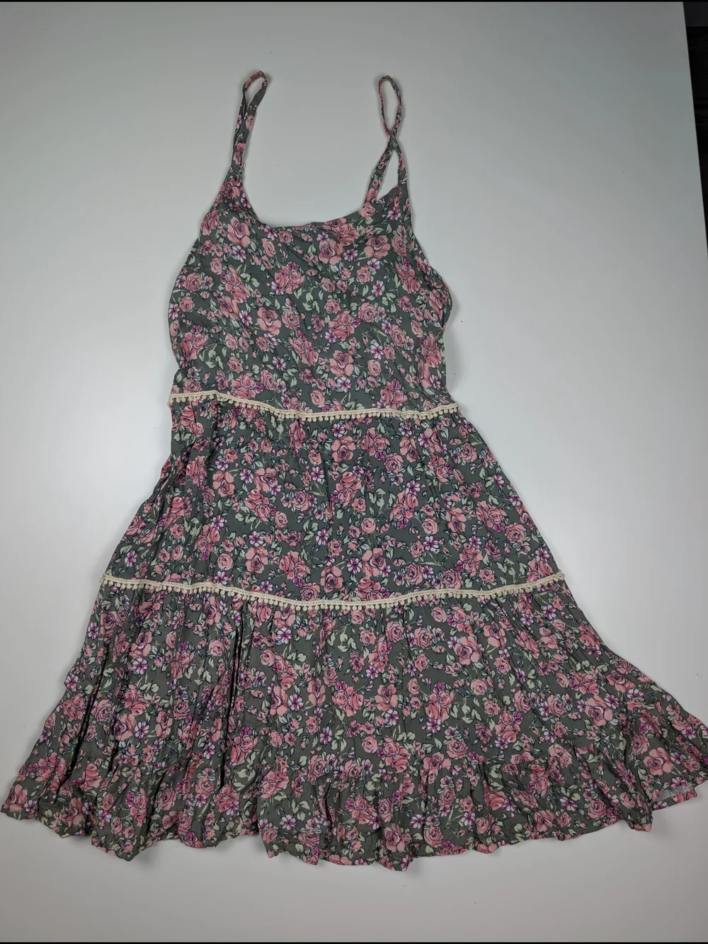Knitworks Girls Size 12 Floral Tiered Cami Dress Sage Pink Crochet Trim